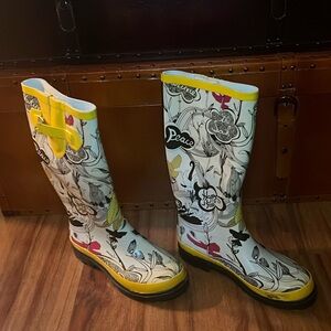 The Sak PEACE Tall Yellow Rain Boots, size 8